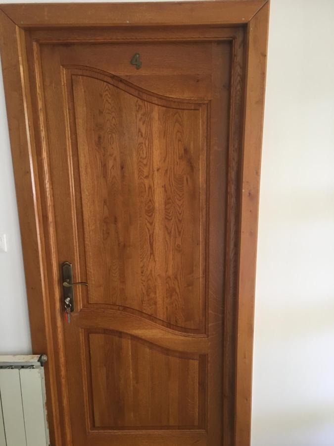 Villa Laar Heviz Luaran gambar